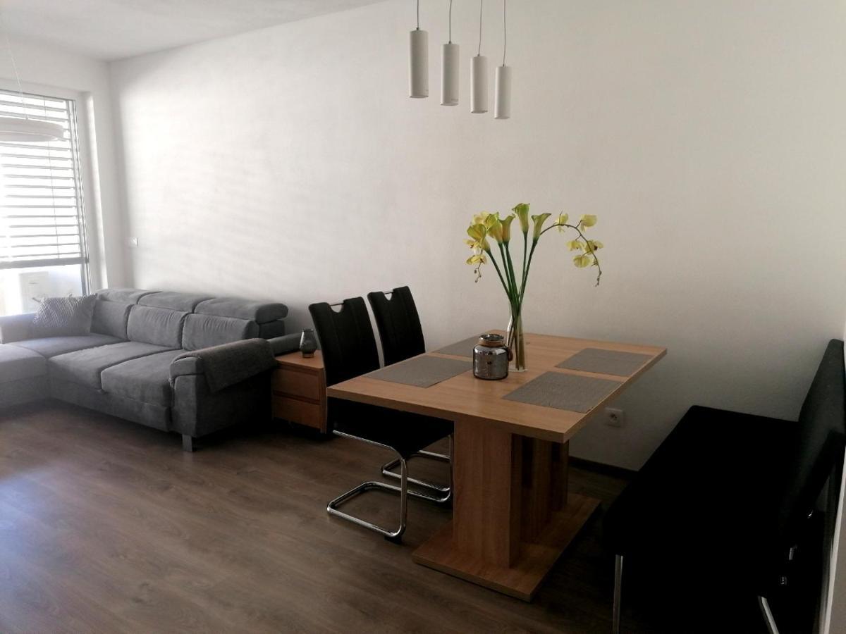 Apartment In The Old Town Pozsony Kültér fotó